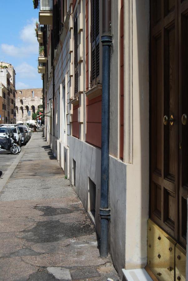 Nuances The Colosseum Apartment ローマ エクステリア 写真