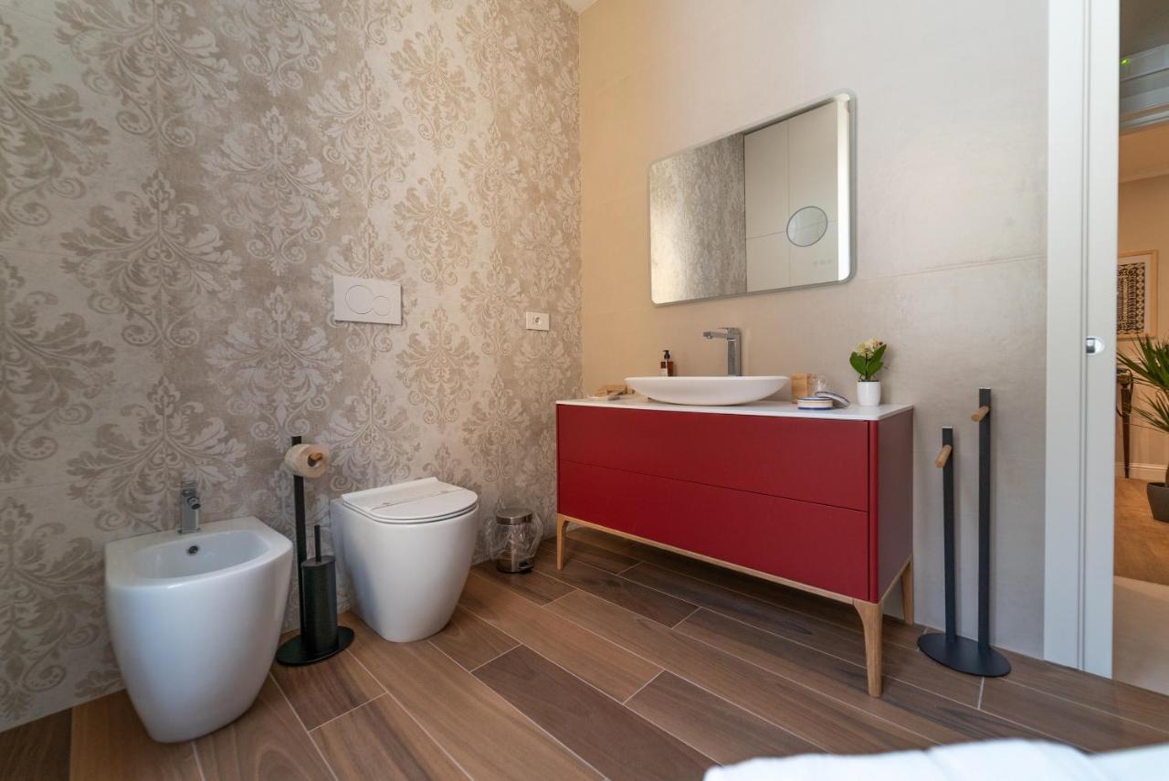 Nuances The Colosseum Apartment ローマ エクステリア 写真