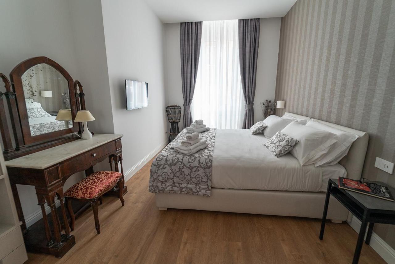 Nuances The Colosseum Apartment ローマ エクステリア 写真